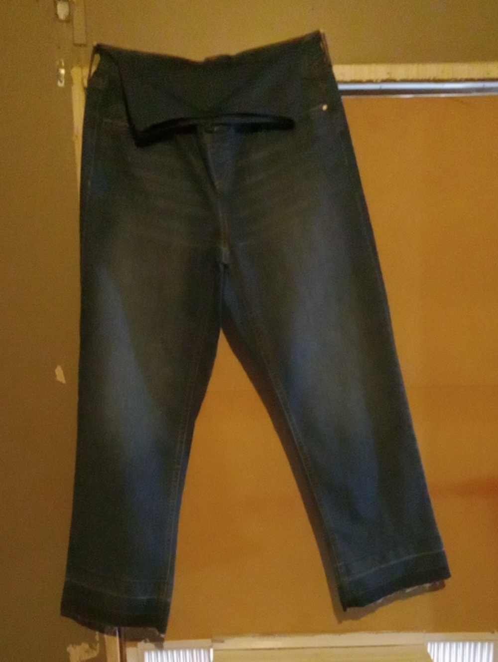 Time and Tru Indigo Wide Leg High-Rise Jeans <MATERNITY SIZE SMALL 4-6>